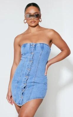 Robe Courte En Jean Bleu Vif à Ourlet Incurvé Et Boutons