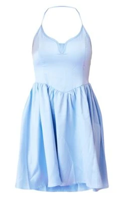 Robe Patineuse Satinée Décolletée Bleu Ciel à Dos Nu -Zeze Vetements Magasin 0f481b96a71b37bd5ae2e2c4f6cc4e9ca60c4e2a cnd7591 5