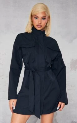 Robe T-shirt Style Cargo Noire à Zip Et Ceinture