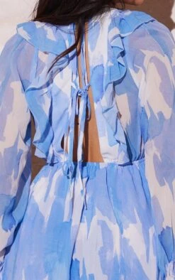 Robe Droite En Mousseline De Soie Bleu Ciel Imprimé Abstrait à Dos Noué -Zeze Vetements Magasin 29c03c5f6f4635fb575fc5b9187e6eaad03c791a cmz4679 5