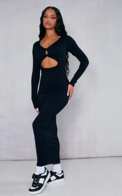 Robe Longue Structurée Côtelée épaisse Noire à Détail Contours Et Boutons -Zeze Vetements Magasin 37fd1c1866d614cc8e33712db99a89ad5c0b6fe1 cnc6420 3