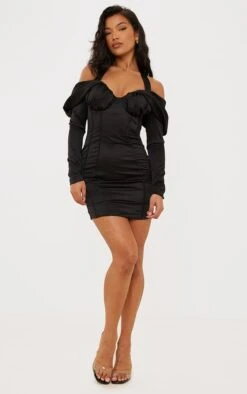 Label PLT Robe Moulante Structurée Noire Satinée Drapée à Col Bardot -Zeze Vetements Magasin 39749bc9355062d93a87c12e0dce94276da6e1cb cnd1249 1