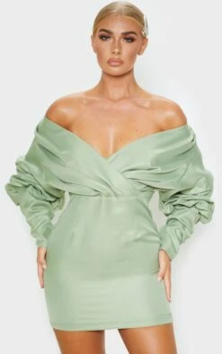 Robe Moulante Vert Sauge Froncée à épaules Dégagées