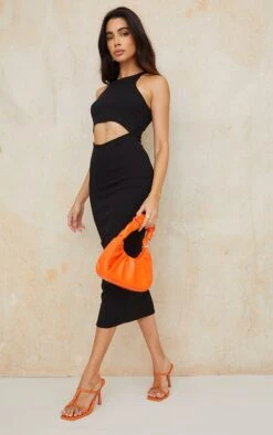 Robe Mi-longue Côtelée Noire à Découpes Et Col Nageur -Zeze Vetements Magasin 4713473ccf096369dae27901b04119ed33ed1957 cmy7284 4