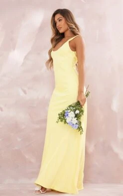 Robe Longue Satinée Jaune Citron à Dos Nu Arrondi -Zeze Vetements Magasin 5109b8e55140642204b7e012784ad6410e954390 cnd9174 3