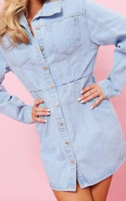 Robe En Jean Bleu Clair Délavé Cintrée à Détail Coutures -Zeze Vetements Magasin 5710bb22b82f9eb1d0a25d8586d83f2fb1c6967e cnc5724 4