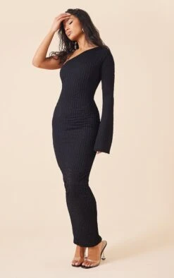 Robe Longue Texturée Noire Asymétrique -Zeze Vetements Magasin 614d89aa24fba394f50a6560daa0813262ef318e cnd2062 1