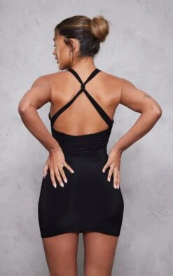 Robe Très Moulante Noire à Détail Noué Derrière -Zeze Vetements Magasin 65923a4d3299ee4461a03140f0658c0a7dbca914 cnd2274 2