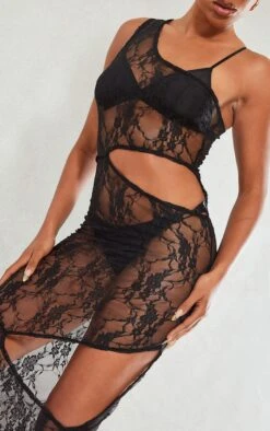 Robe Longue Asymétrique Transparente En Dentelle Noire à Découpes -Zeze Vetements Magasin 74b12bf43c4daa159523a47a2225bf254b6ba96a cne3801 4