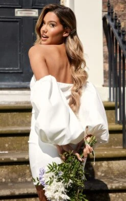 Robe Moulante Blanche à Manches Longues Bouffantes Et Col Bardot -Zeze Vetements Magasin 76d033d2ae237e908c92cb0815f8cde74397e67d cnd9176 2