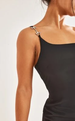 Robe Moulante Noire Asymétrique à Empiècement -Zeze Vetements Magasin 77c0b007c010d1d3e0339827ed4ba85a68b8dc18 cnd5934 4