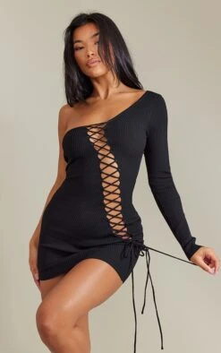 Robe En Maille Tricot Noire à Devant Et Derrière Lacés