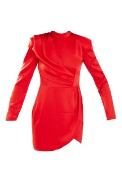 Robe Moulante Texturée Satinée Rouge Drapée à Col Montant -Zeze Vetements Magasin a0bc4ef66be40de86ae343b1636d3921c7e3920a cnd2022 5
