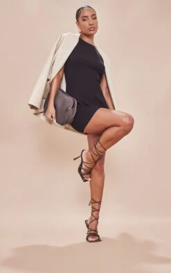 Robe Moulante Noire Basique En Maille Tricot