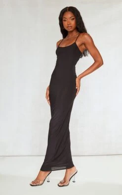 Robe Longue Moulante Noire Découpée Dans Le Dos à Col Rond Et Bretelles -Zeze Vetements Magasin a263c1f6ba97beb04b1b0c50f9d92c4886d7f749 cnd7695 3