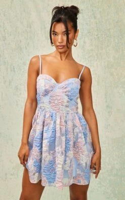 Robe Droite Bleue En Organza à Fleurs En Jacquard Et Armatures