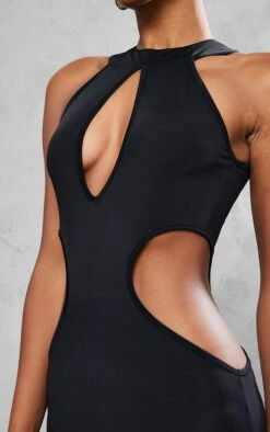 Robe Longue Moulante Noire à Dos Nageur Et Découpes Multiples -Zeze Vetements Magasin b4b8c122c74f39cf14c93b3f189b1df9ddeea8c5 cnd0484 4