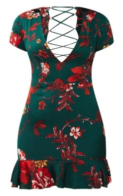 Robe Moulante Vert émeraude Florale Volantée Avec Croisillons Au Dos -Zeze Vetements Magasin b91855f2c573f49095a738a0812243dc0779619f clv6251 6