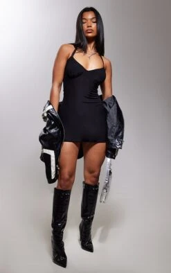 Robe Très Moulante Noire à Dos Nu Et Buste Froncé