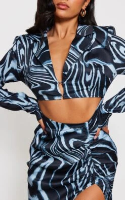 Robe Chemise Mi-longue Satinée Tissée Imprimé Tourbillons Zébrés Noir & Blanc Et Découpes -Zeze Vetements Magasin bb4d02d3f21b55fa4704314e3884288b1fb7595a cnc6210 4