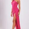 Robe Fendue Longue Plissée Rose Vif à épaule Unique Et Noeud -Zeze Vetements Magasin bd78c7cf2d430653a0d29c27699d350330906471 cne2947 1