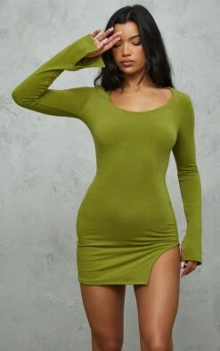 Robe Moulante En Jersey Vert Olive Fendue Détail Contours à Col Arrondi