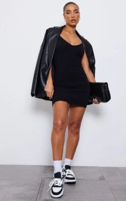 Robe Moulante En Jersey Noir à Bretelles Et Coutures -Zeze Vetements Magasin cf7a69afd6f99a20170564e3827f6ed6262ae2c3 cnd4084 3