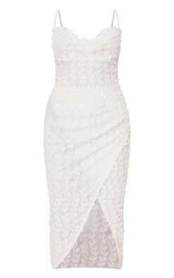 Robe Mi-longue En Dentelle Blanche à Dos Lacé Et Col Bénitier -Zeze Vetements Magasin ddb0bec7e8abc9ac1d5555f195d63c51d315af76 cmt3940 6