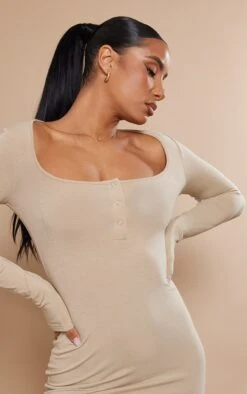 Mini Robe Moulante En Jersey Gris Pierre à Boutons-pression Et Contours -Zeze Vetements Magasin df3f2270bac56da5cef05eb65906ebe8a4765ee8 cnd1291 4