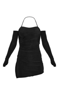 Robe Moulante Droite Noire à Côté Froncé Et Dos Nu Détail épaules Dénudées -Zeze Vetements Magasin e03820f52def5b5e39fe135de121565f46652d89 cnd0394 5