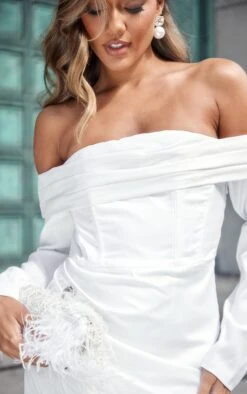 Robe Longue Blanche Fendue à Manches Longues Et Col Bardot -Zeze Vetements Magasin e17894716009eb5bc8a04eb5c6bc9606f27e20e9 cnd9164 4