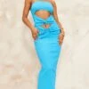 Robe Longue Bustier Texturée Froncée Bleu Vif à Découpes -Zeze Vetements Magasin e3e4cbcf3d8e1a43f7bfc3a15ca0605194be2981 cne8567 1