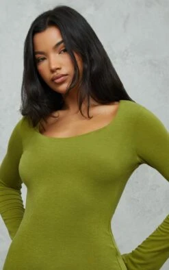 Robe Moulante En Jersey Vert Olive Fendue Détail Contours à Col Arrondi -Zeze Vetements Magasin e6274a350397acefdb05344e6511c7a7ee868afa cnd1283 4