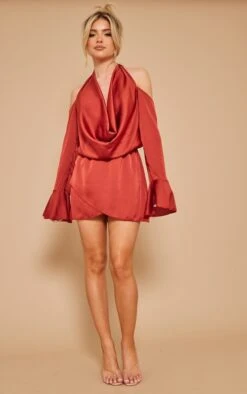 Robe Droite Satinée Rouille à Col Bénitier Et épaules Dénudées -Zeze Vetements Magasin e7848d117338d8a34ed73899d0c548389c44a7ac cnd5829 3