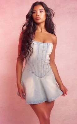 Mini Robe En Jean Délavé Bleu Clair Détail Coutures -Zeze Vetements Magasin f1f98355ac81c9a1b6581d43d3e83e6e64a361aa cnd9325 3